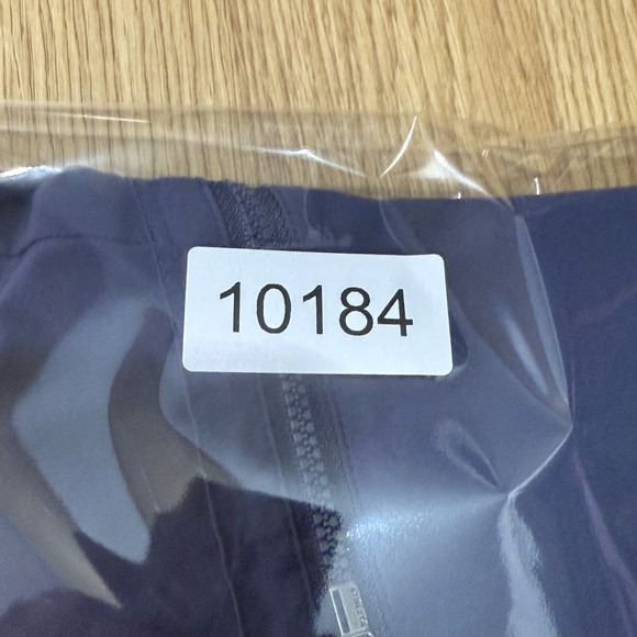 Athleta Venture Pant Gray/Blue Cargo Jogger Pants Women's Size 12 - Picture 9 of 9